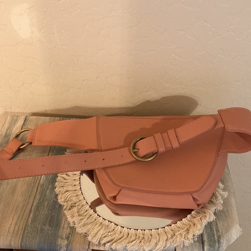 Universal Thread Goods Co. Hip Pack - image 2